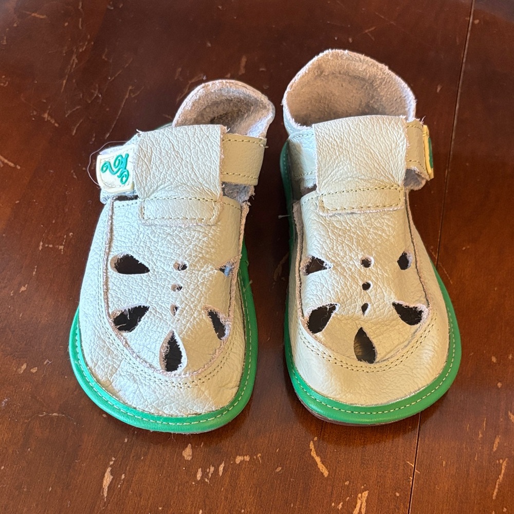 Kids Leather “barefoot” Sandals with Green Trim from MagicalShoes